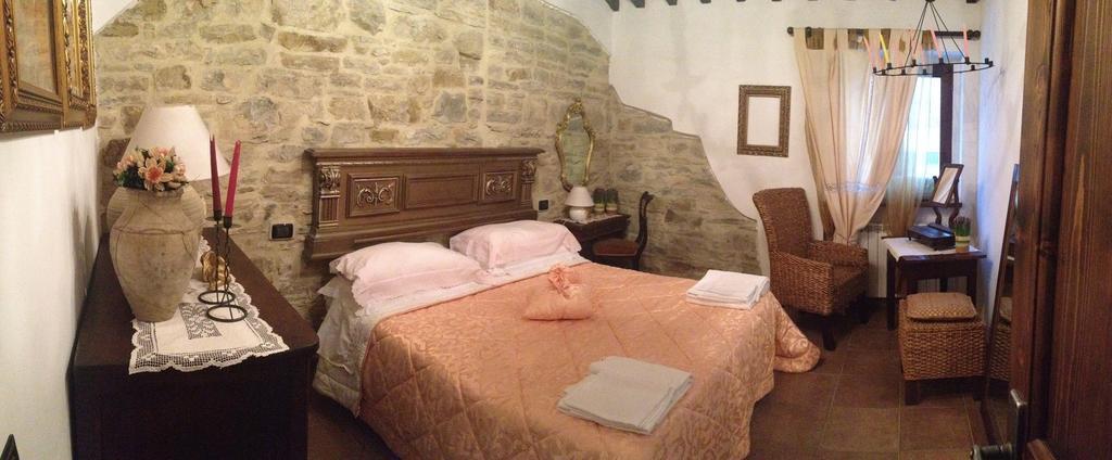 Agriturismo Cailuca Pietralunga Szoba fotó