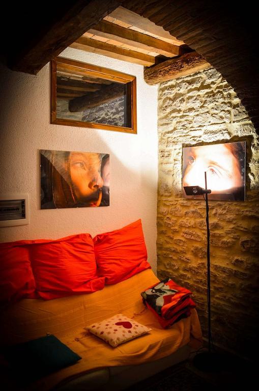 Agriturismo Cailuca Pietralunga Szoba fotó
